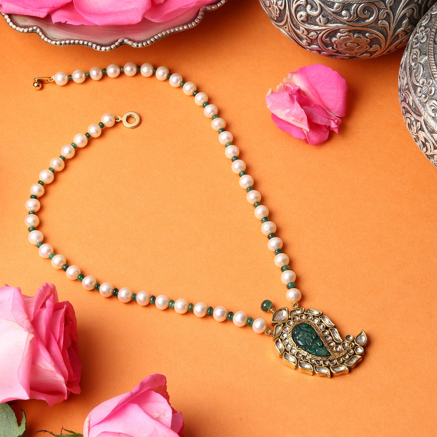 Ishqa Necklace