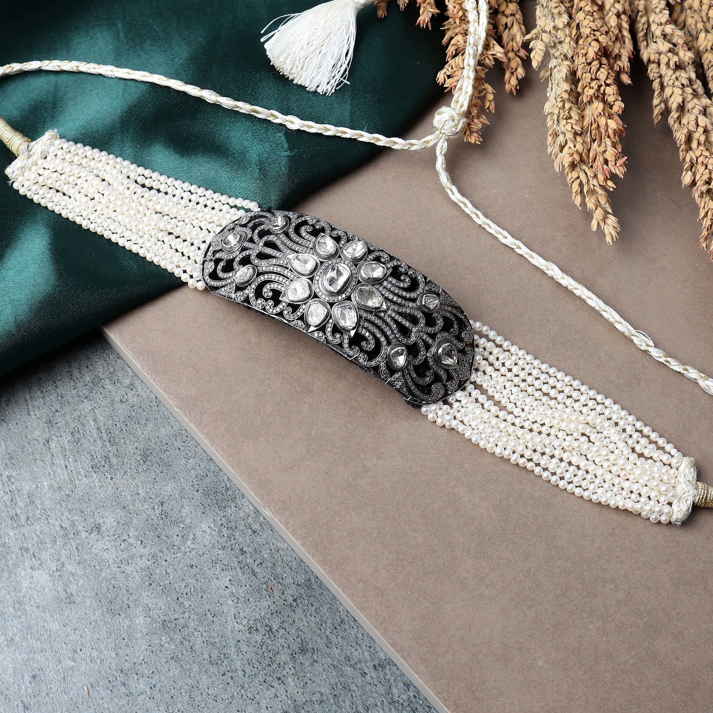 Deewani Choker