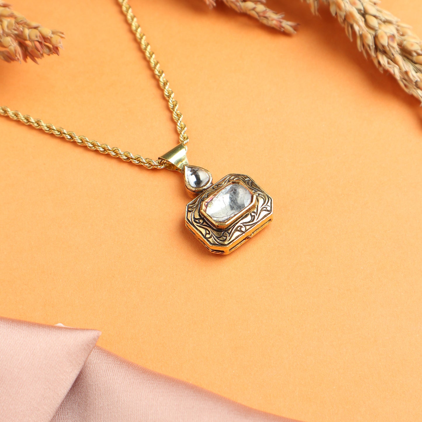 Kishwar Pendant