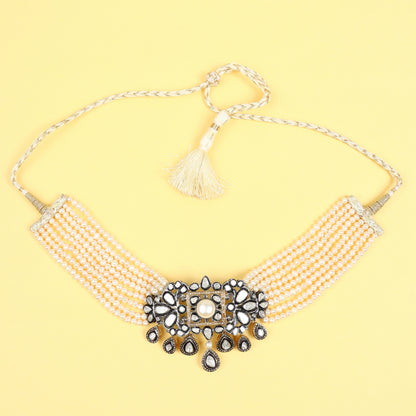 Gulistan Choker