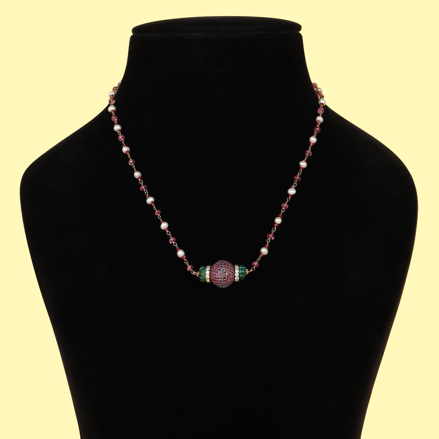 Pari Necklace