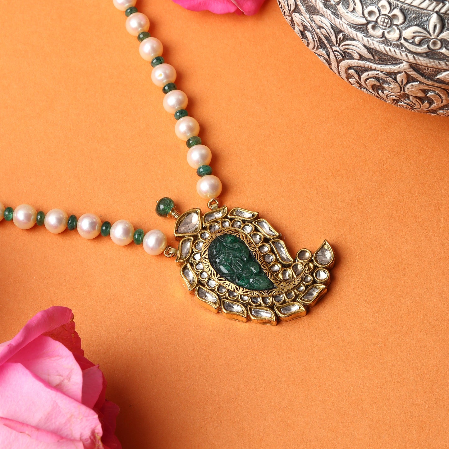 Ishqa Necklace