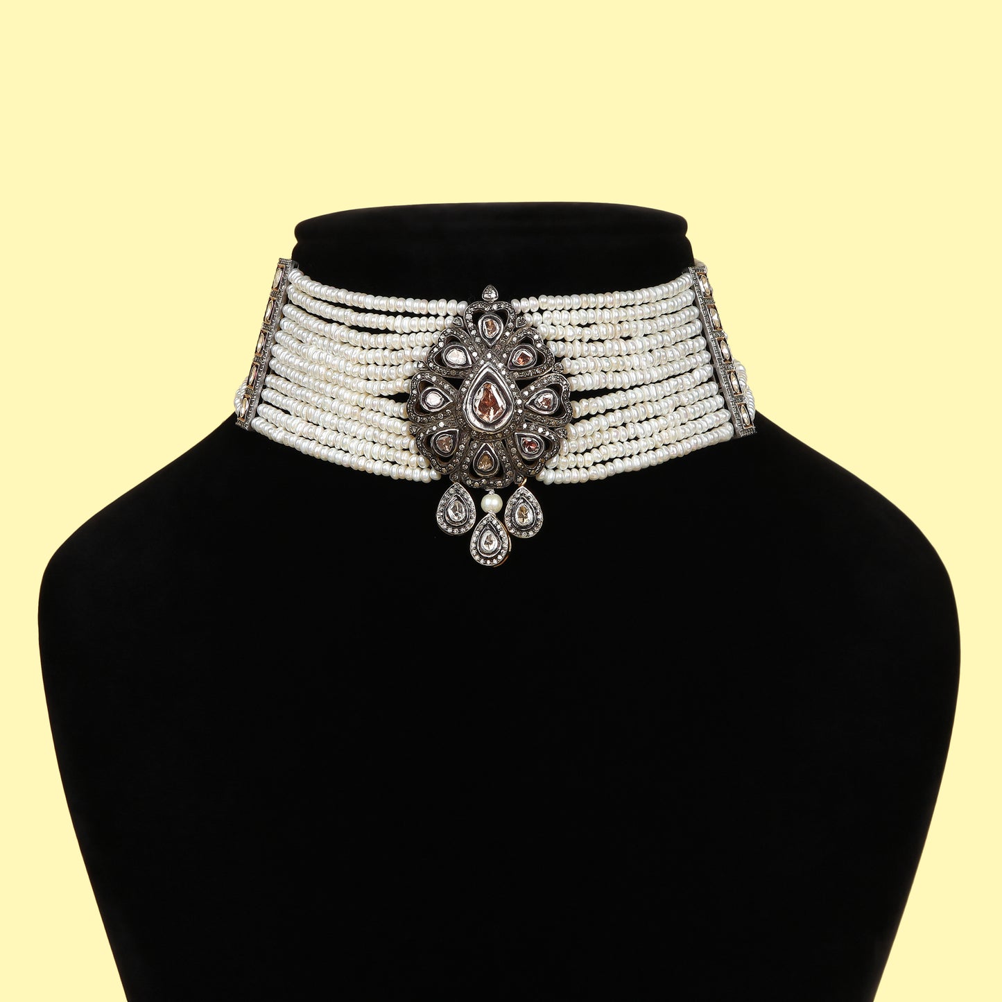 Darpan Choker