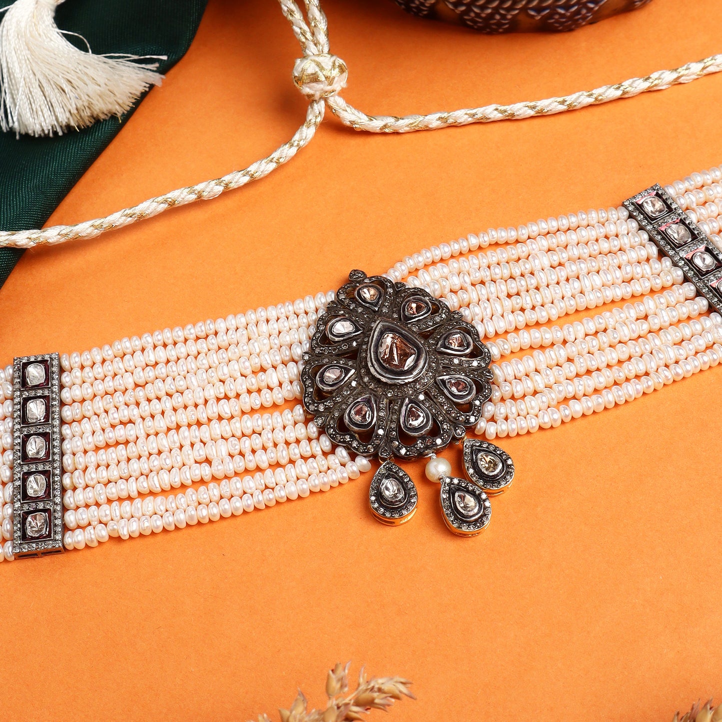 Darpan Choker