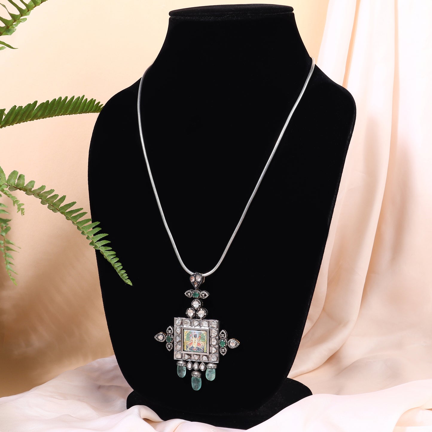 Ajeeta Necklace