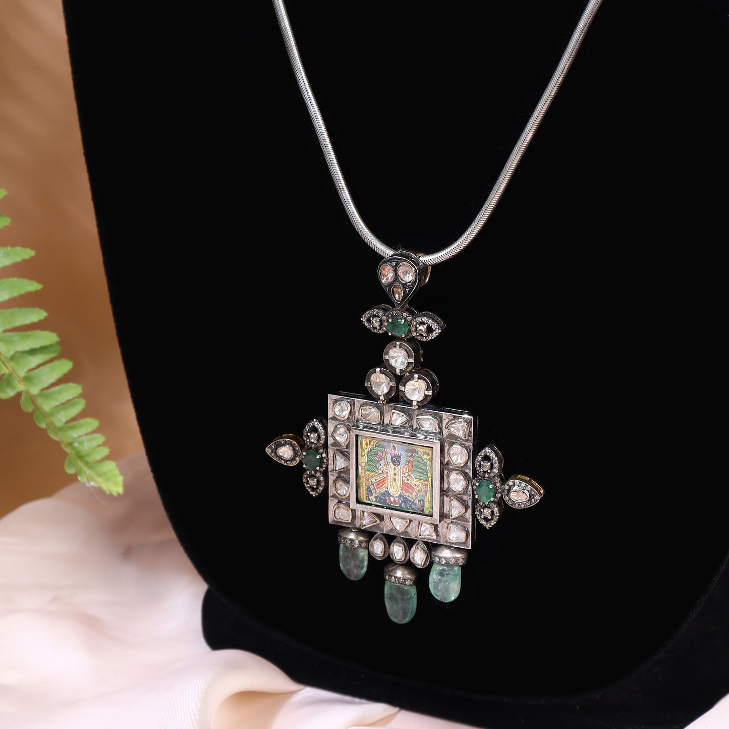 Ajeeta Necklace