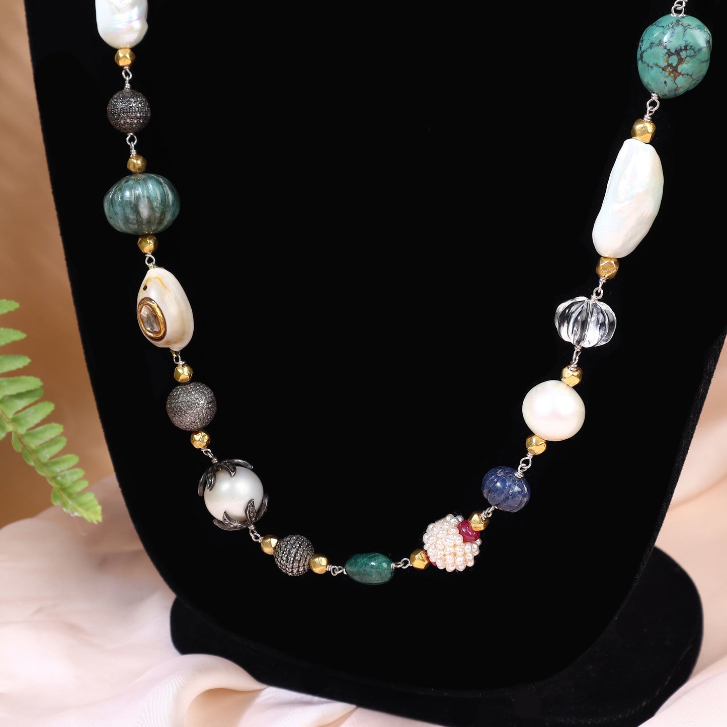 Divyam Necklace