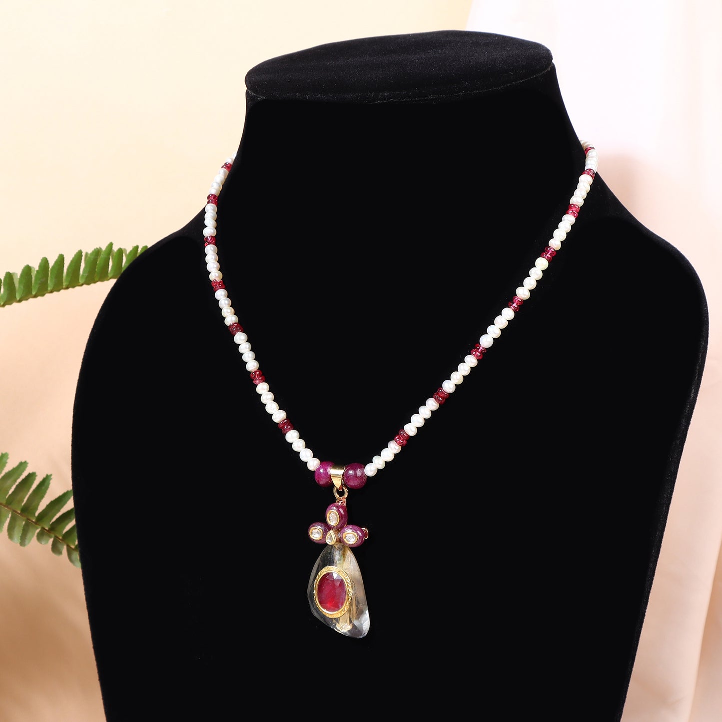 Kinari Necklace