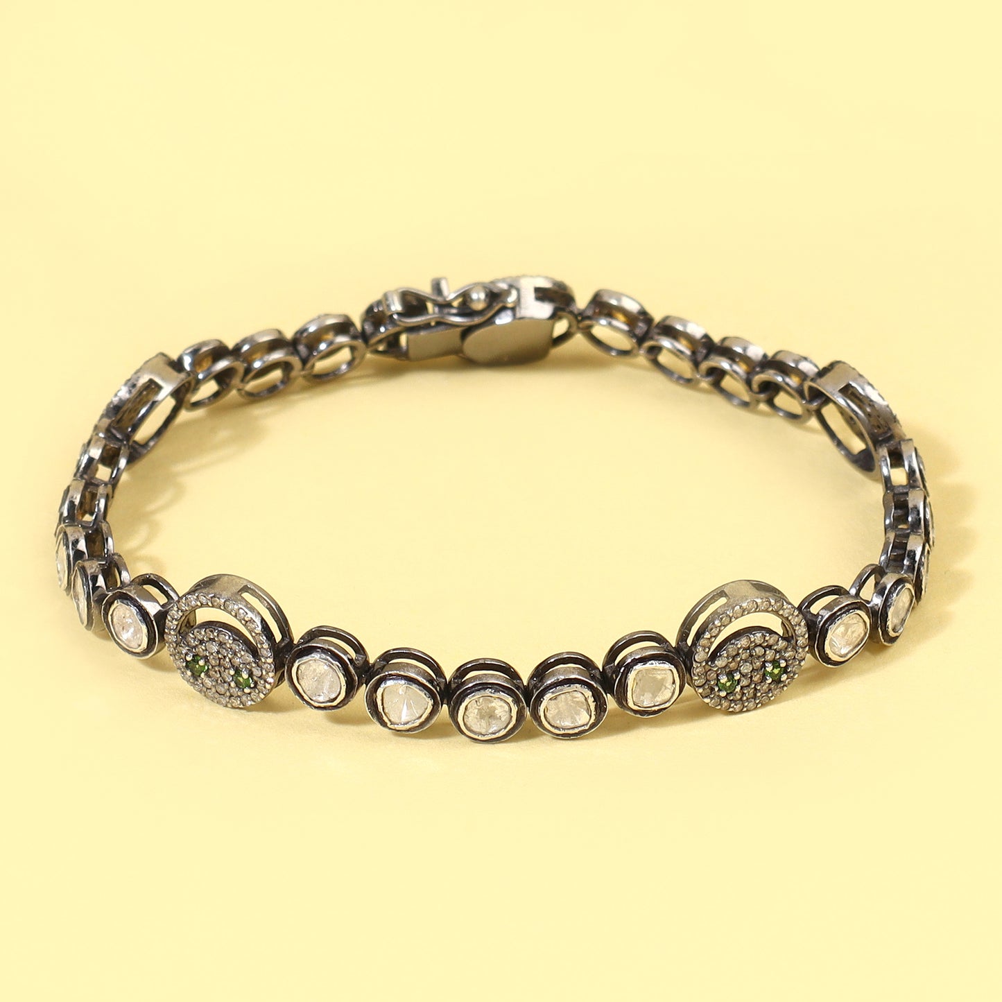 Jhilmil Bracelet