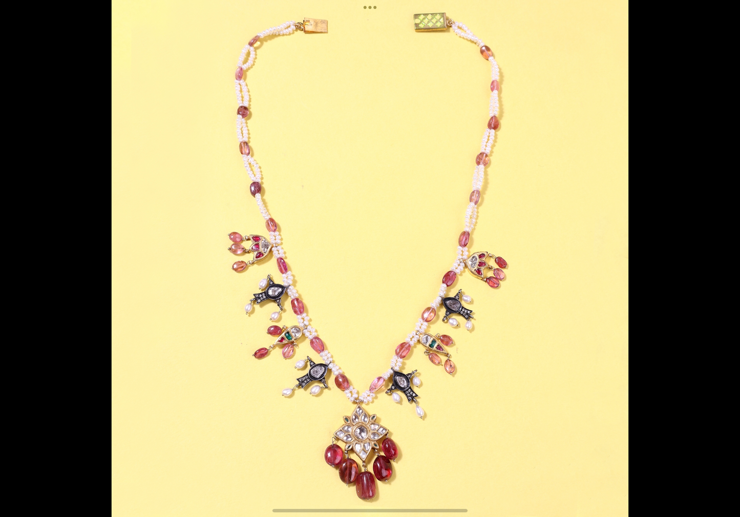 Waheeda Necklace