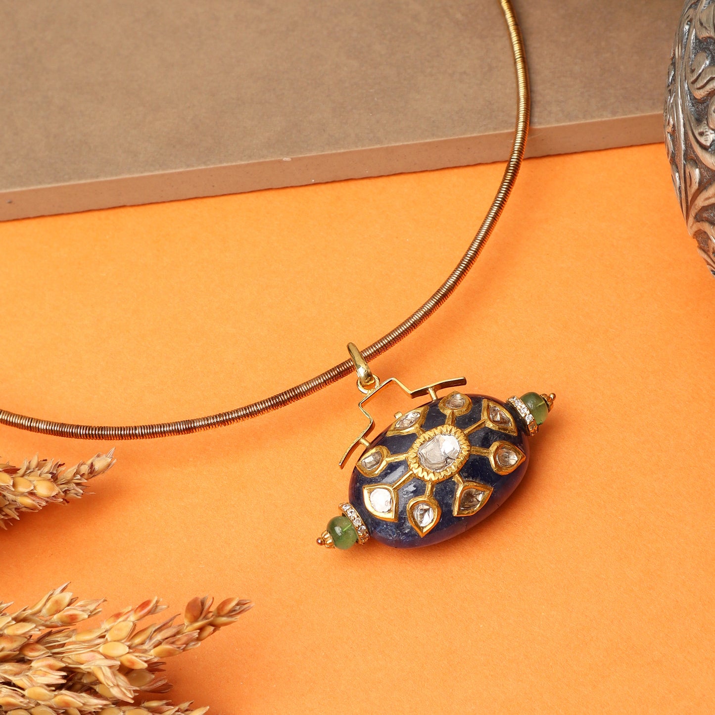 Vandita Pendant