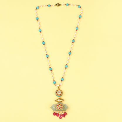 Saahil Necklace