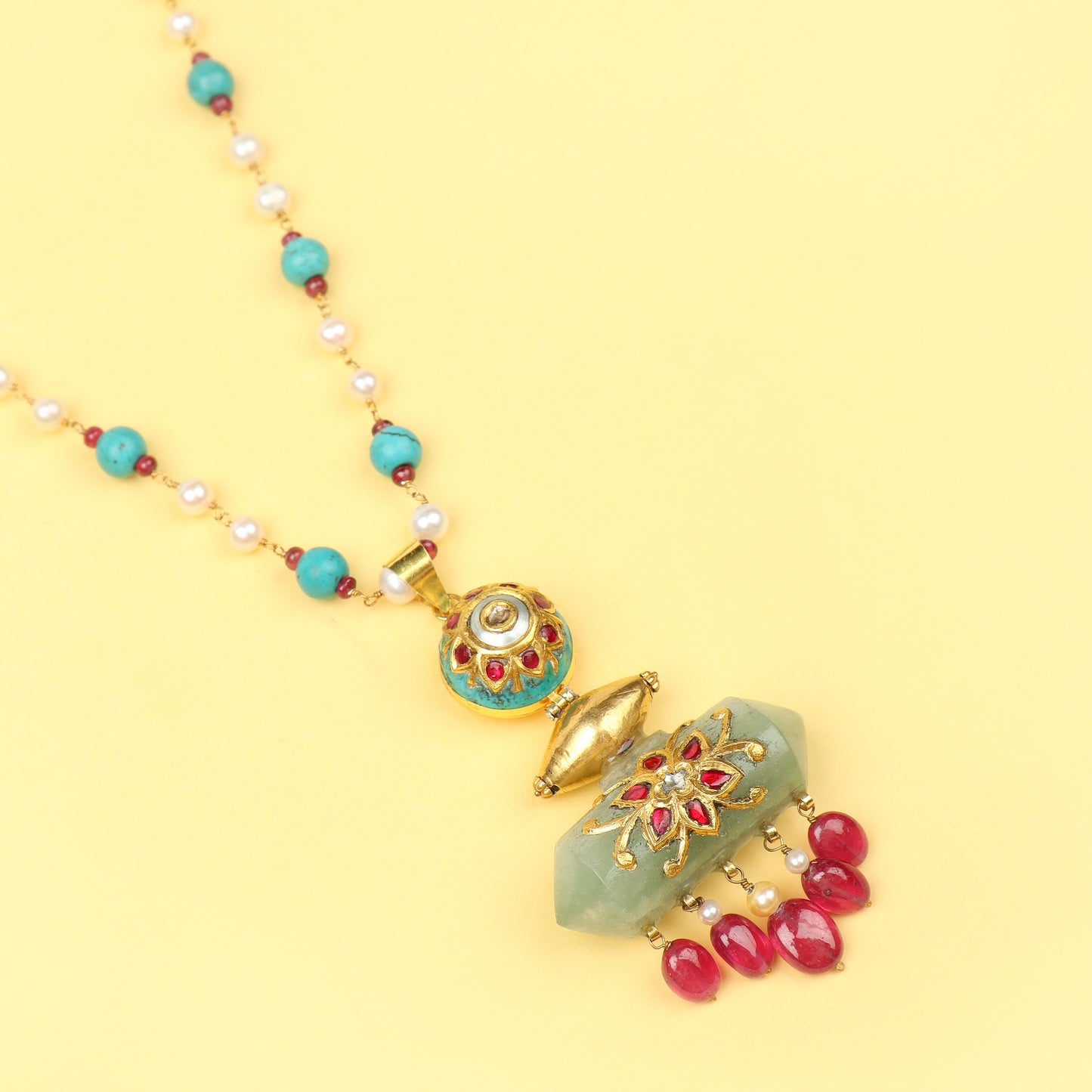 Saahil Necklace
