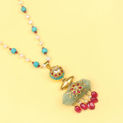 Saahil Necklace