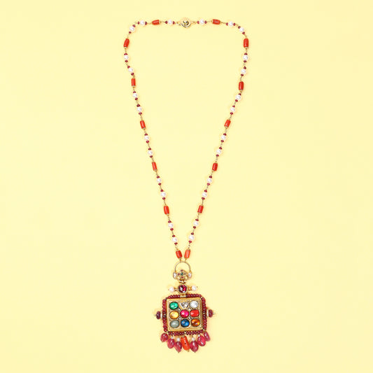 Baisa Necklace