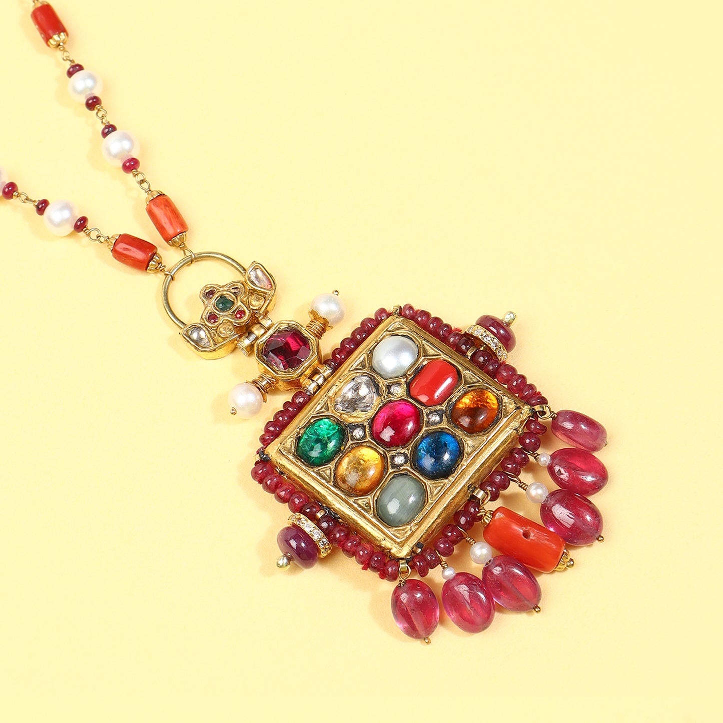 Baisa Necklace
