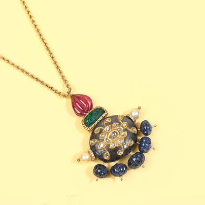 Falguni Pendant