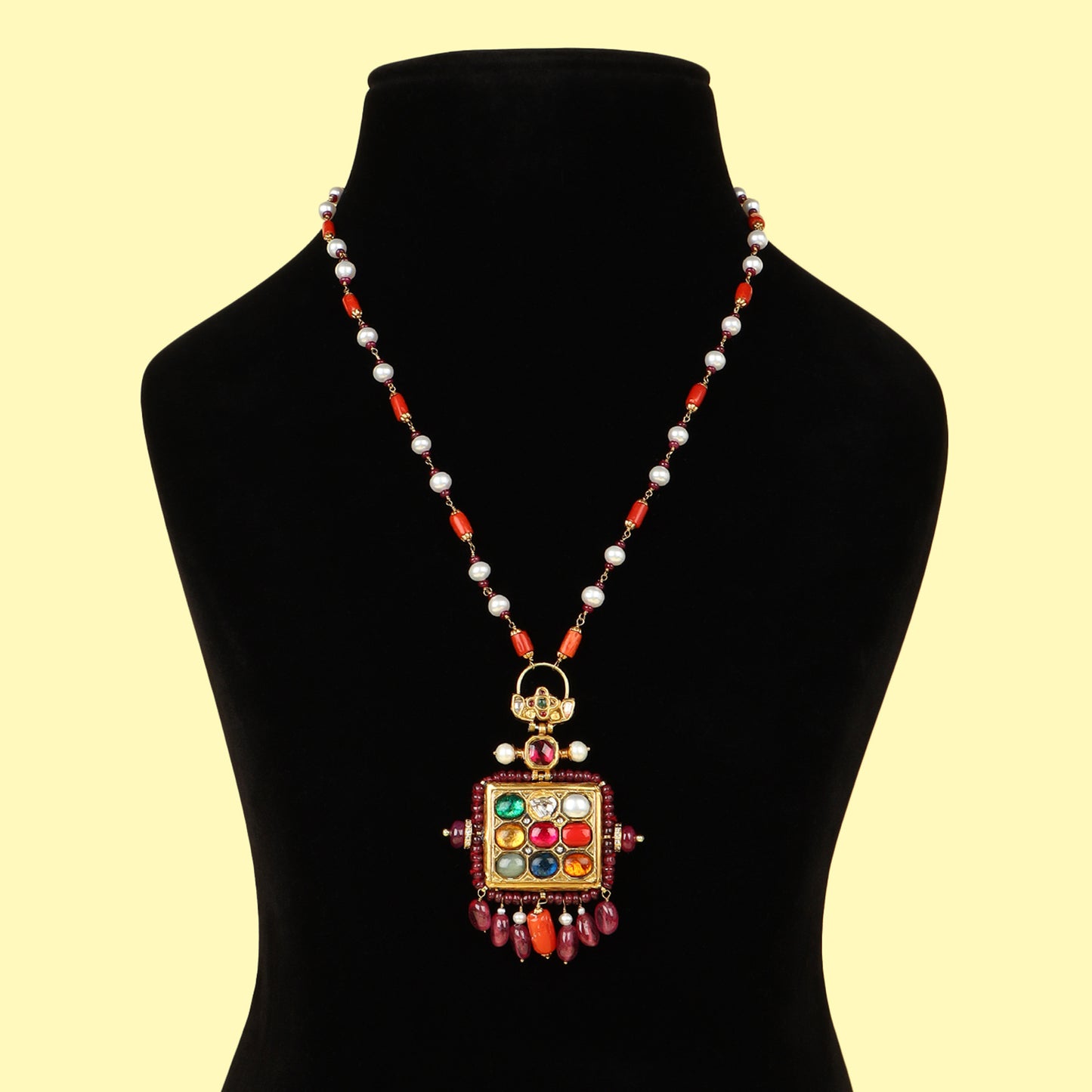 Baisa Necklace