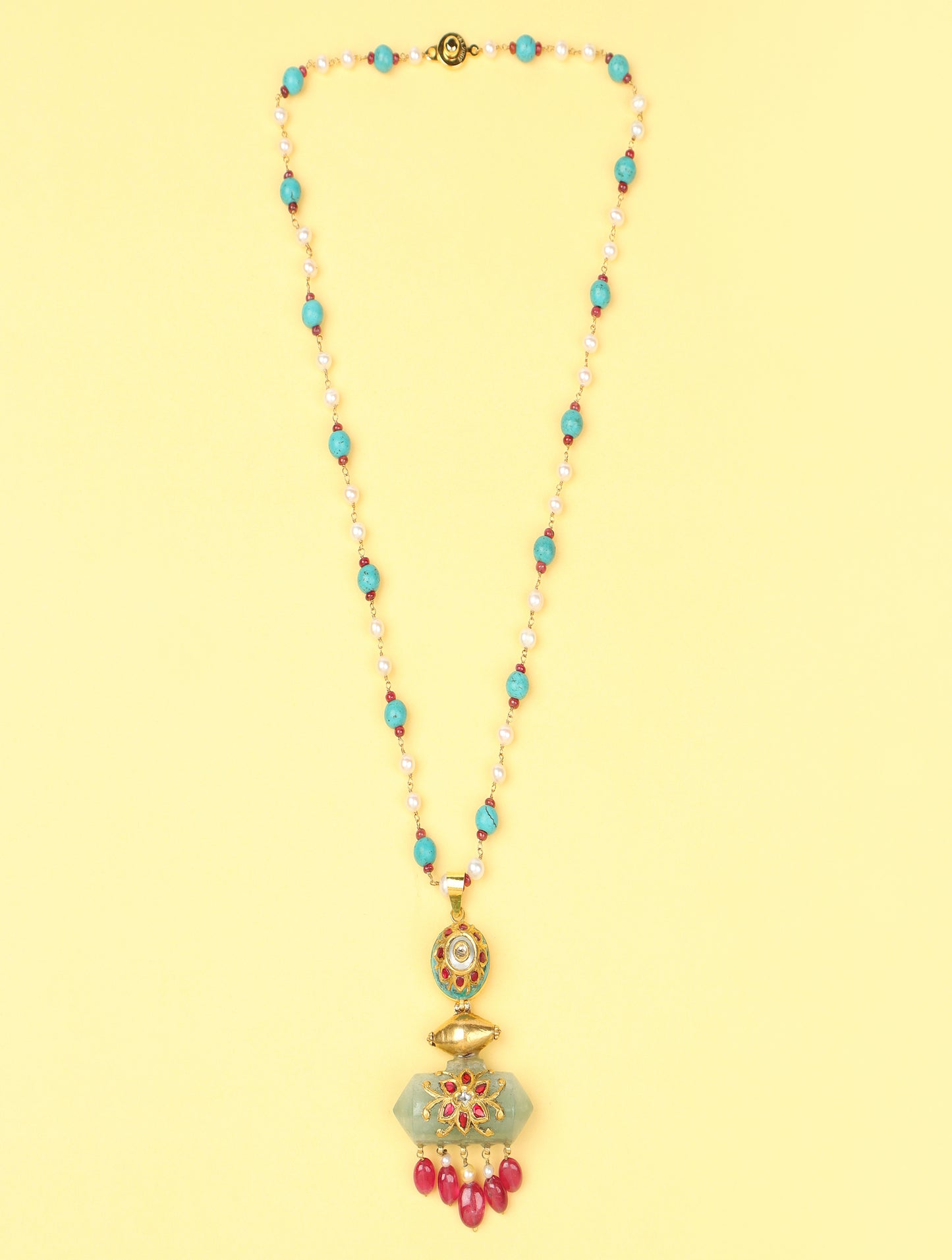 Saahil Necklace